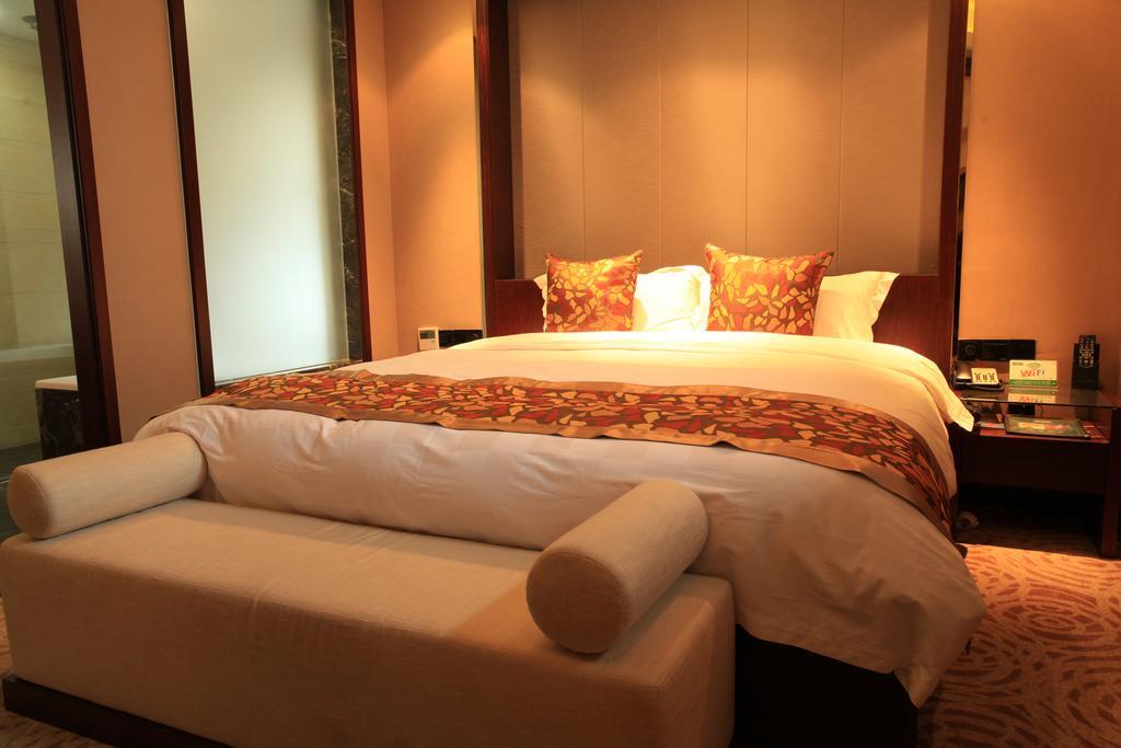 Wuxi America'S Best Jinting International Hotel Exterior photo